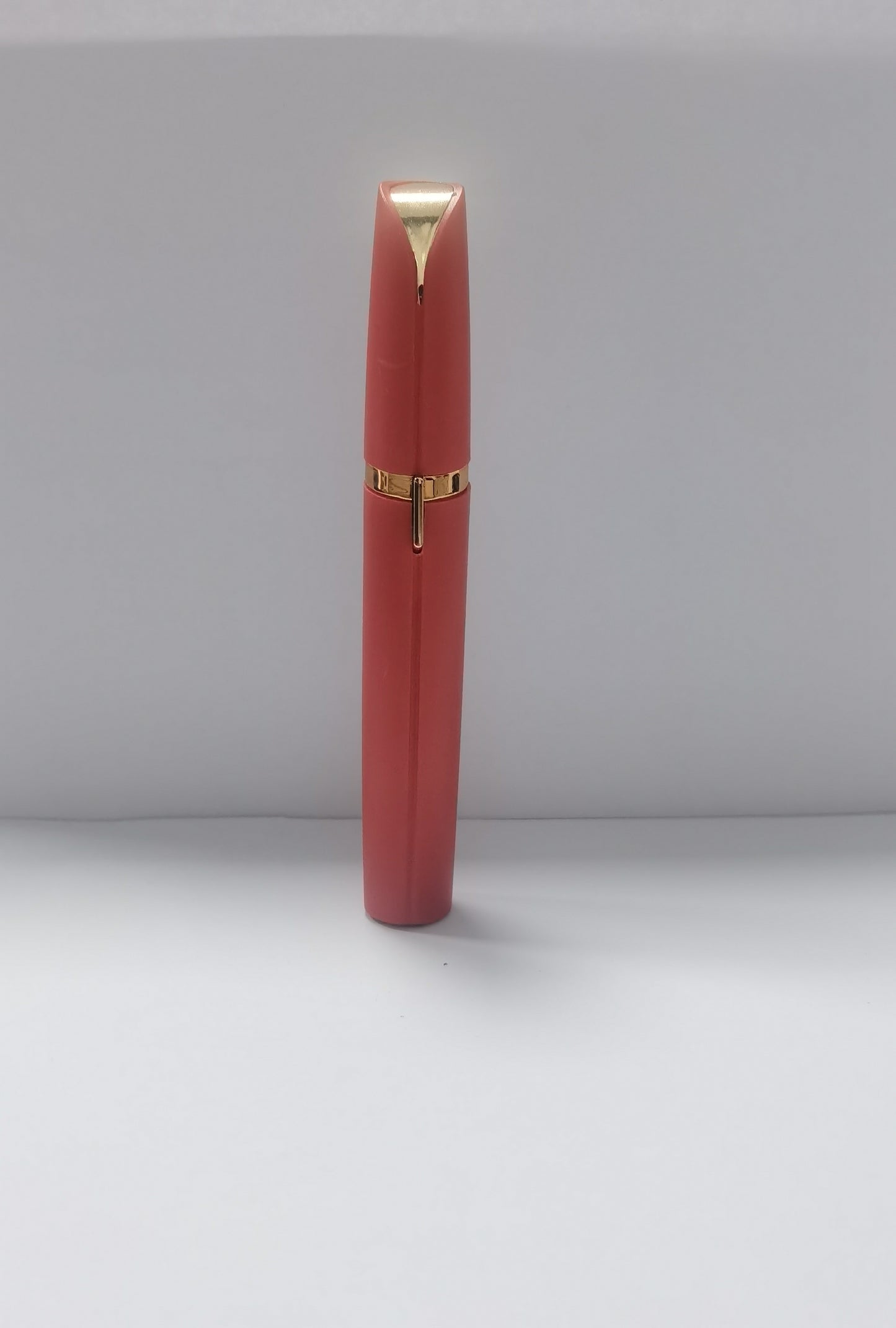 Mini Electric Eyebrow Trimmer – Painless Hair Remover with LED Light for Brows & Face - HZ Mobile