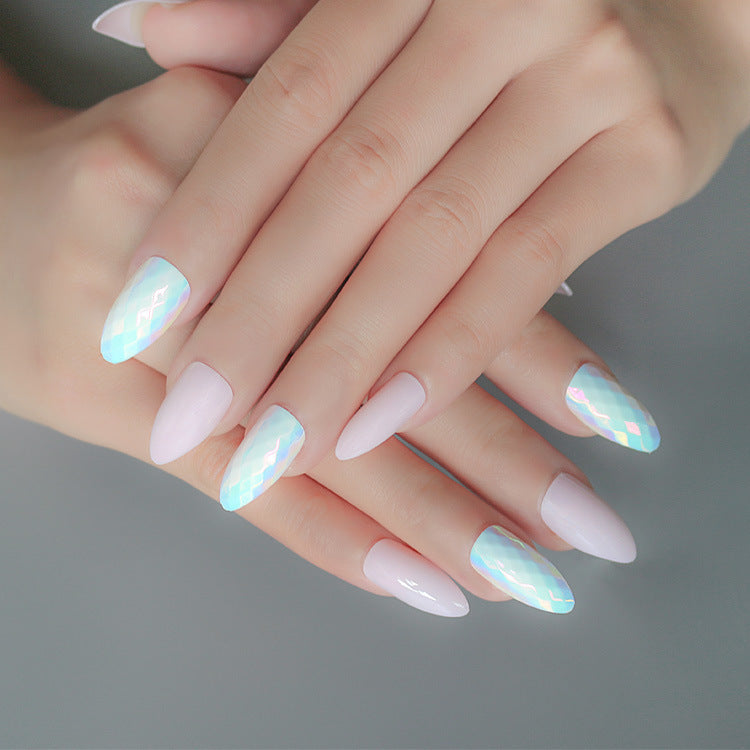 24 Pcs Trendy Wearable Fake Nails – Stylish Press-On Nail Tips for DIY & Salon Manicure - HZ Mobile
