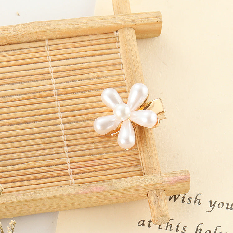 Slip-On Pearl Bow Hair Clip – Elegant Barrette for Women & Girls Hairstyles - HZ Mobile