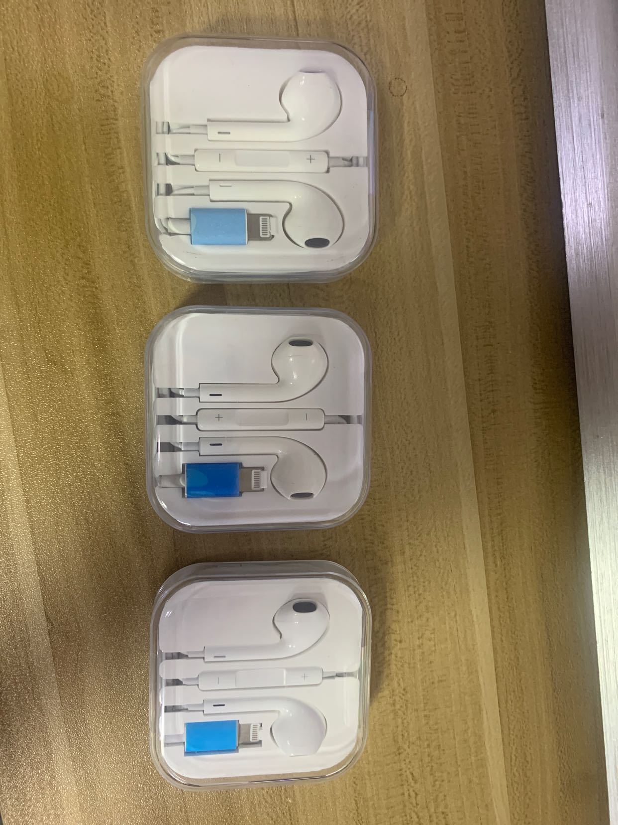 Automatic pop-up Bluetooth headset - HZ Mobile