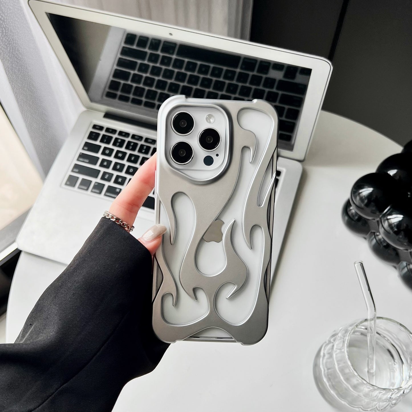 Electroplating Hollow Heat Dissipation Phone Case Flame Pattern High-grade Soft Shell - HZ Mobile