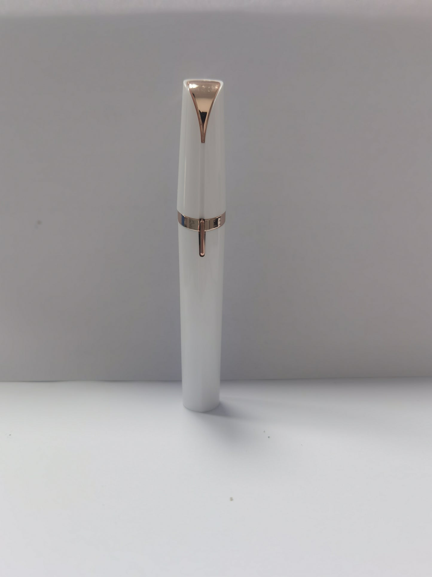 Mini Electric Eyebrow Trimmer – Painless Hair Remover with LED Light for Brows & Face - HZ Mobile